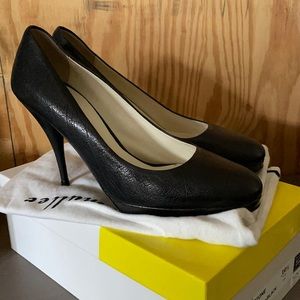 Classy, sexy Bettye Muller High Heels